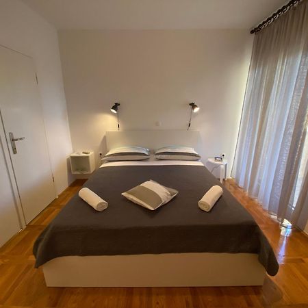Studio Apartment And Rooms Adria Водице Экстерьер фото