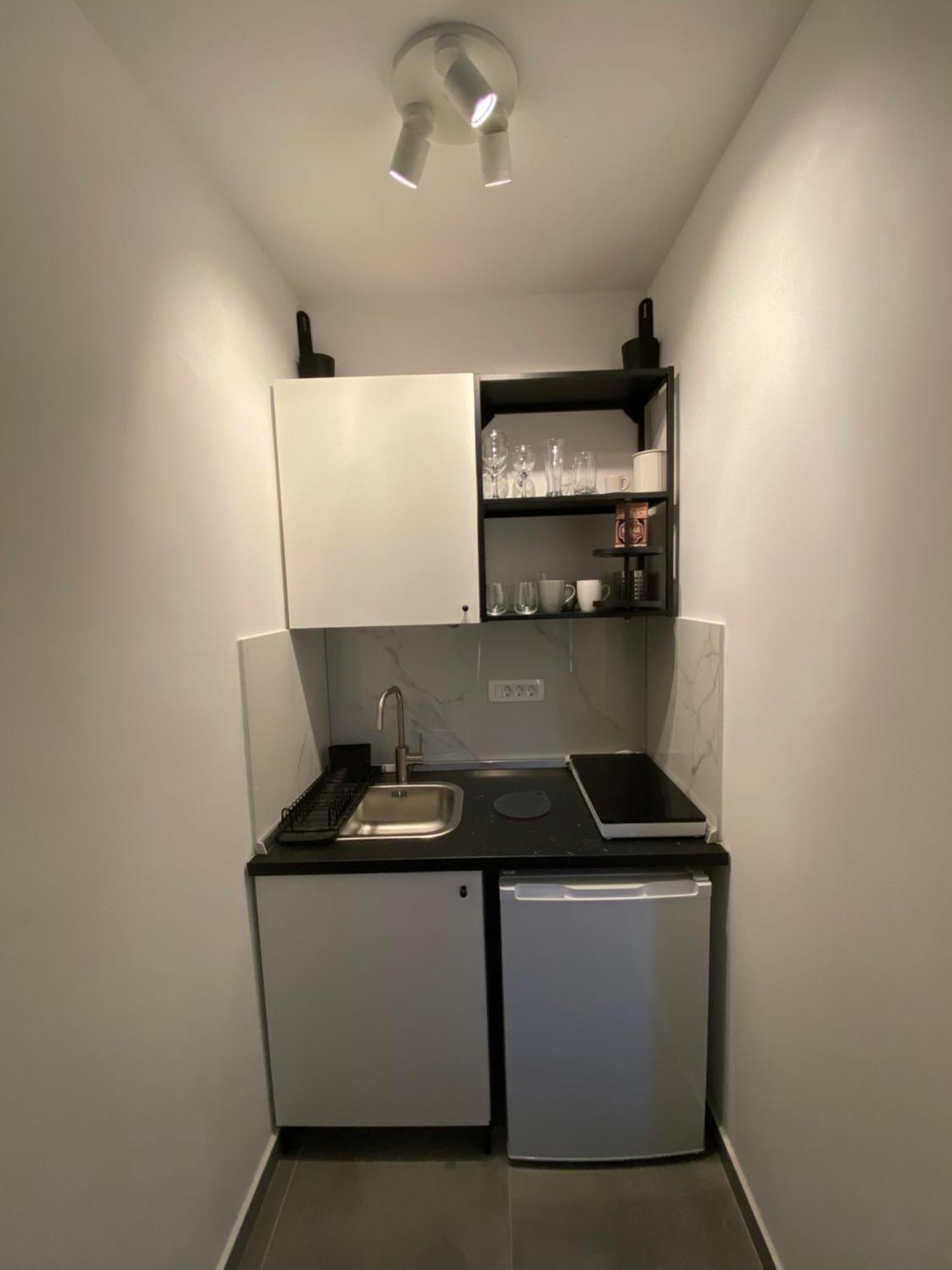 Studio Apartment And Rooms Adria Водице Экстерьер фото