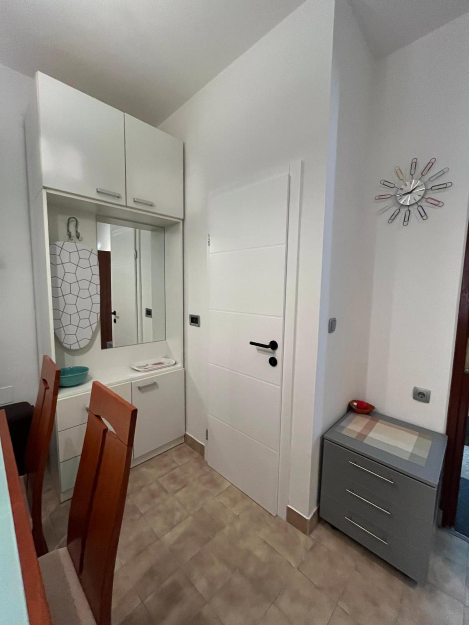 Studio Apartment And Rooms Adria Водице Экстерьер фото